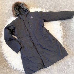 The North Face Black Hooded Arctic Parka 550 Down L